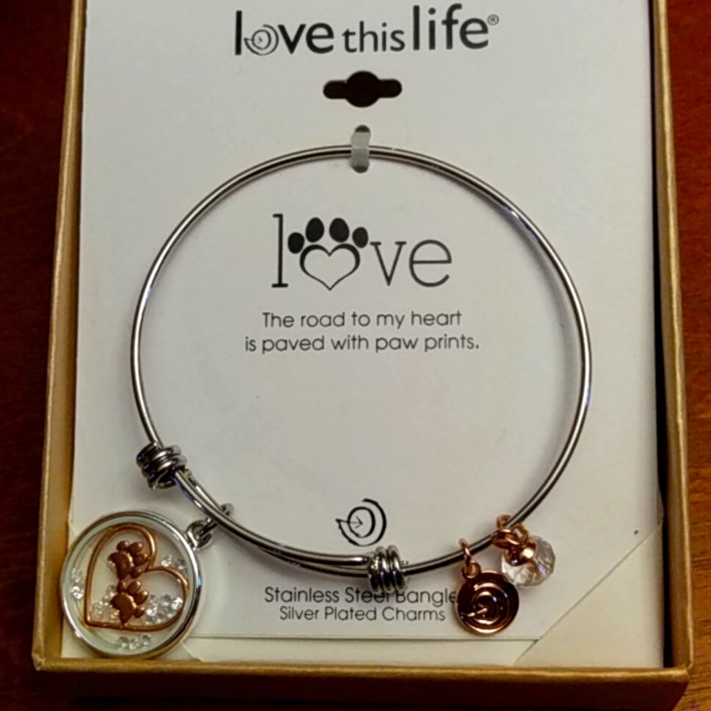 NIB Love this Life Love Pet Bracelet